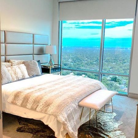 Medcenter Vacation Glasspad Skyline Views, 1 Free Prking Spot, Sleeps 4, Ask For Rental Car Option Houston Buitenkant foto
