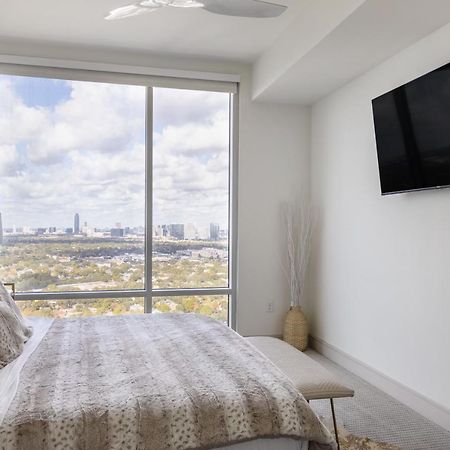 Medcenter Vacation Glasspad Skyline Views, 1 Free Prking Spot, Sleeps 4, Ask For Rental Car Option Houston Buitenkant foto