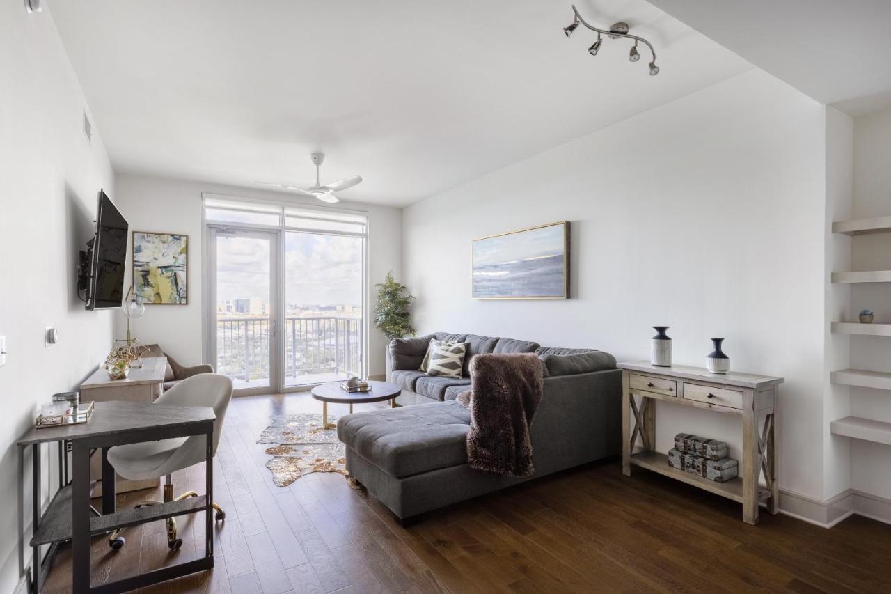 Medcenter Vacation Glasspad Skyline Views, 1 Free Prking Spot, Sleeps 4, Ask For Rental Car Option Houston Buitenkant foto