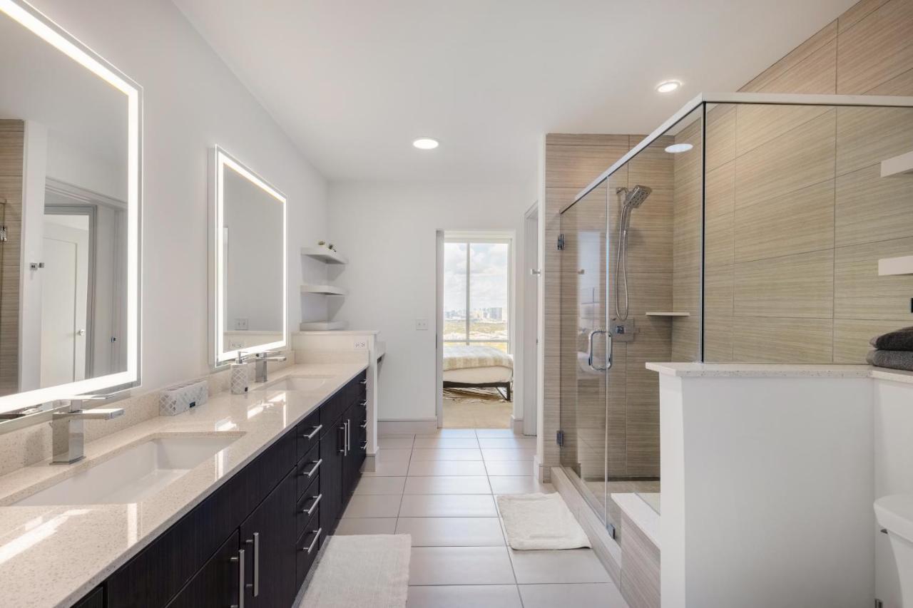 Medcenter Vacation Glasspad Skyline Views, 1 Free Prking Spot, Sleeps 4, Ask For Rental Car Option Houston Buitenkant foto